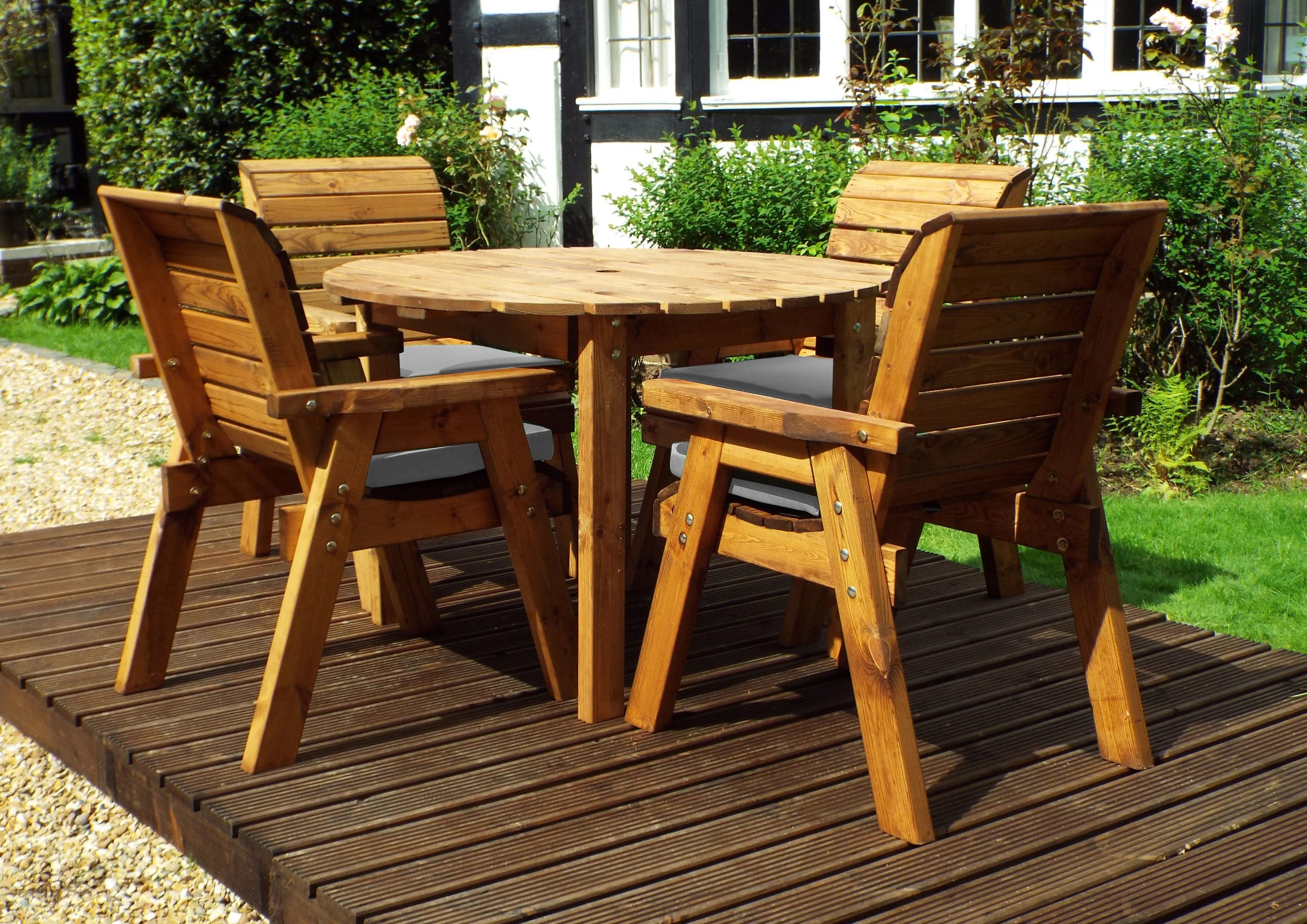 HB09 - Four Seater Circular Table Set - Image 4