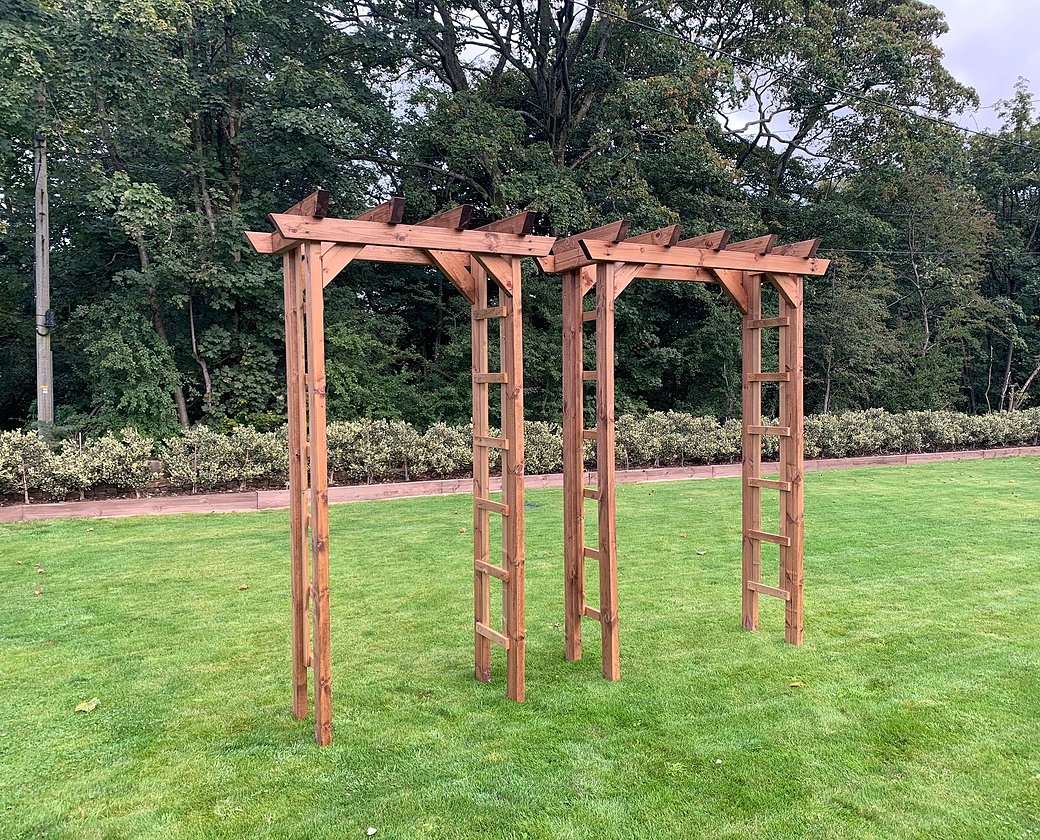 HB198 - Devonshire Arch - Image 3