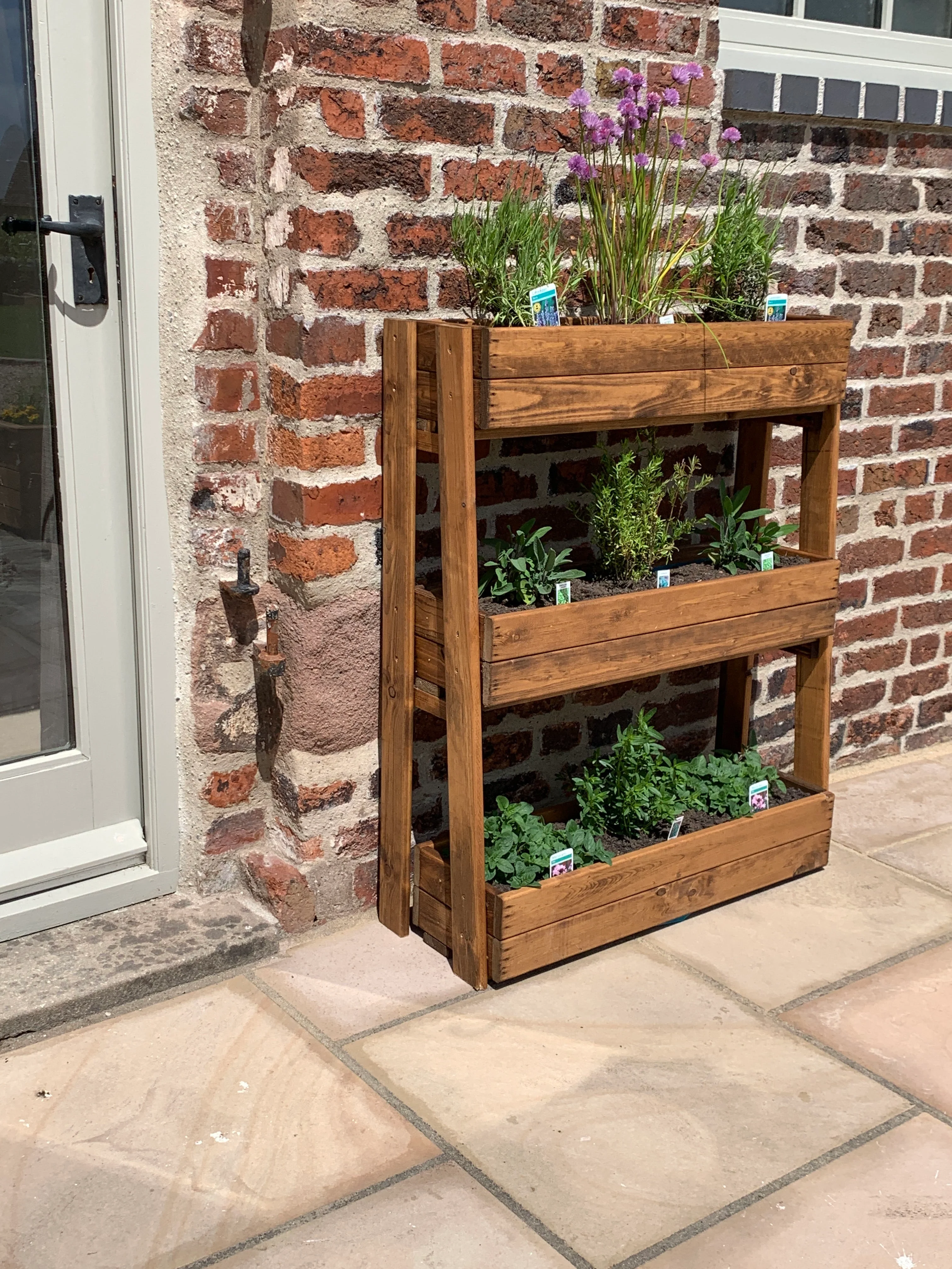 HB214 - Large Country Kitchen Herb Garden - Image 3