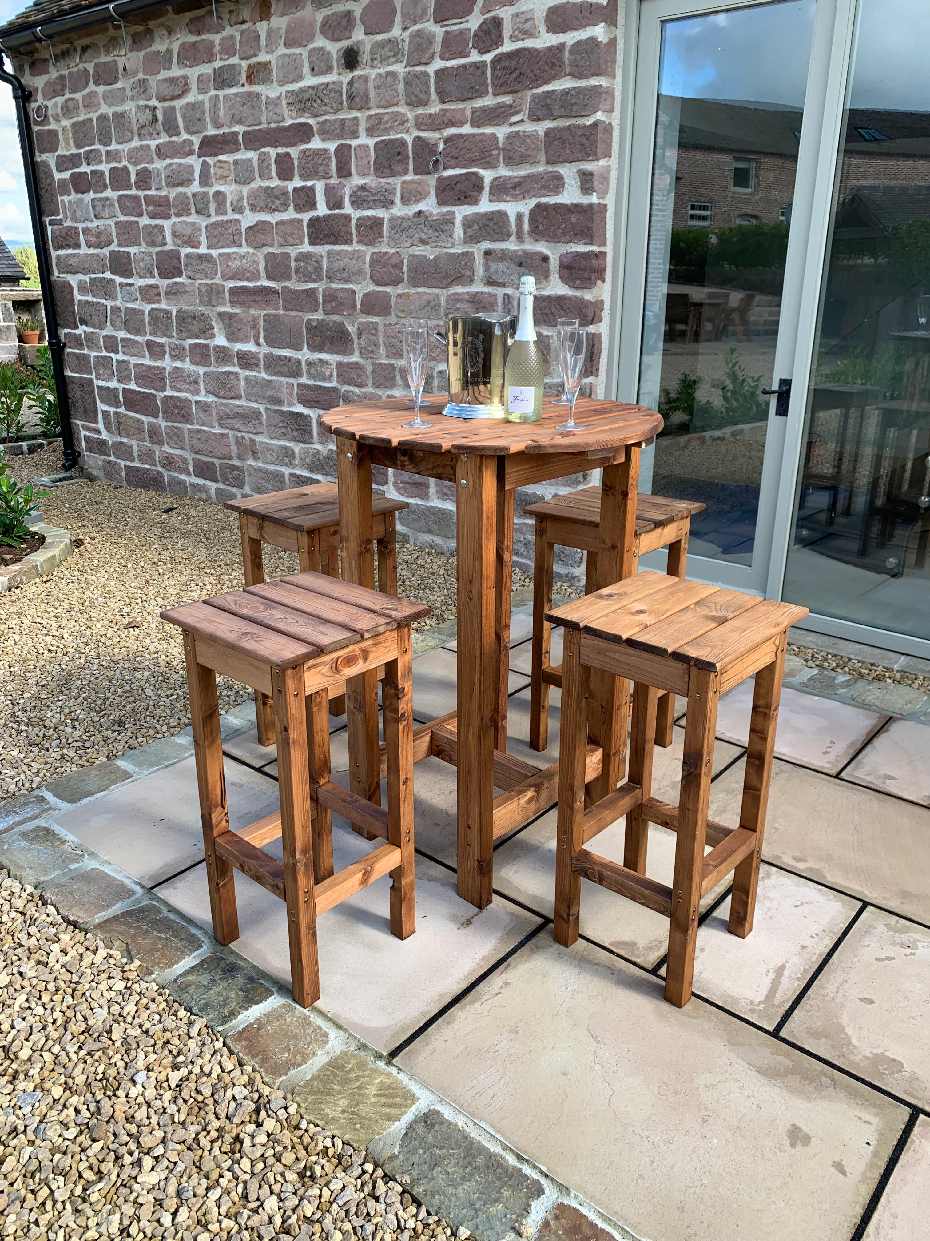 HB224 - Alfresco Bar Set Four Seater - Image 5