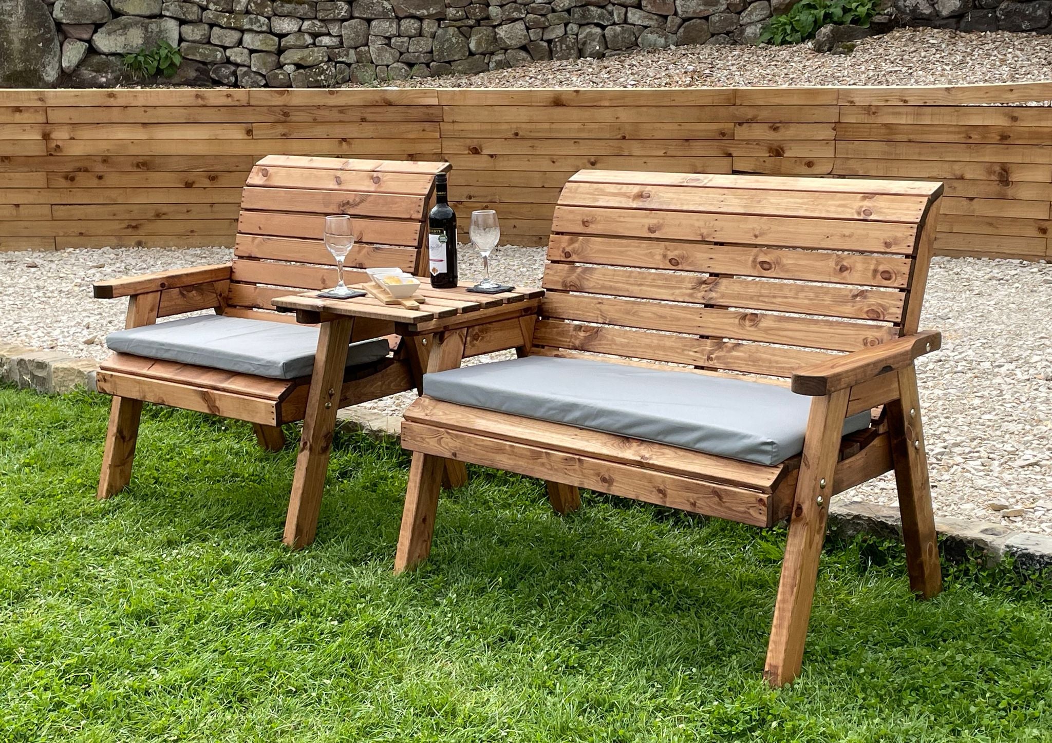 HB251 - Grand Three Seater Straight Companion Set - Image 4