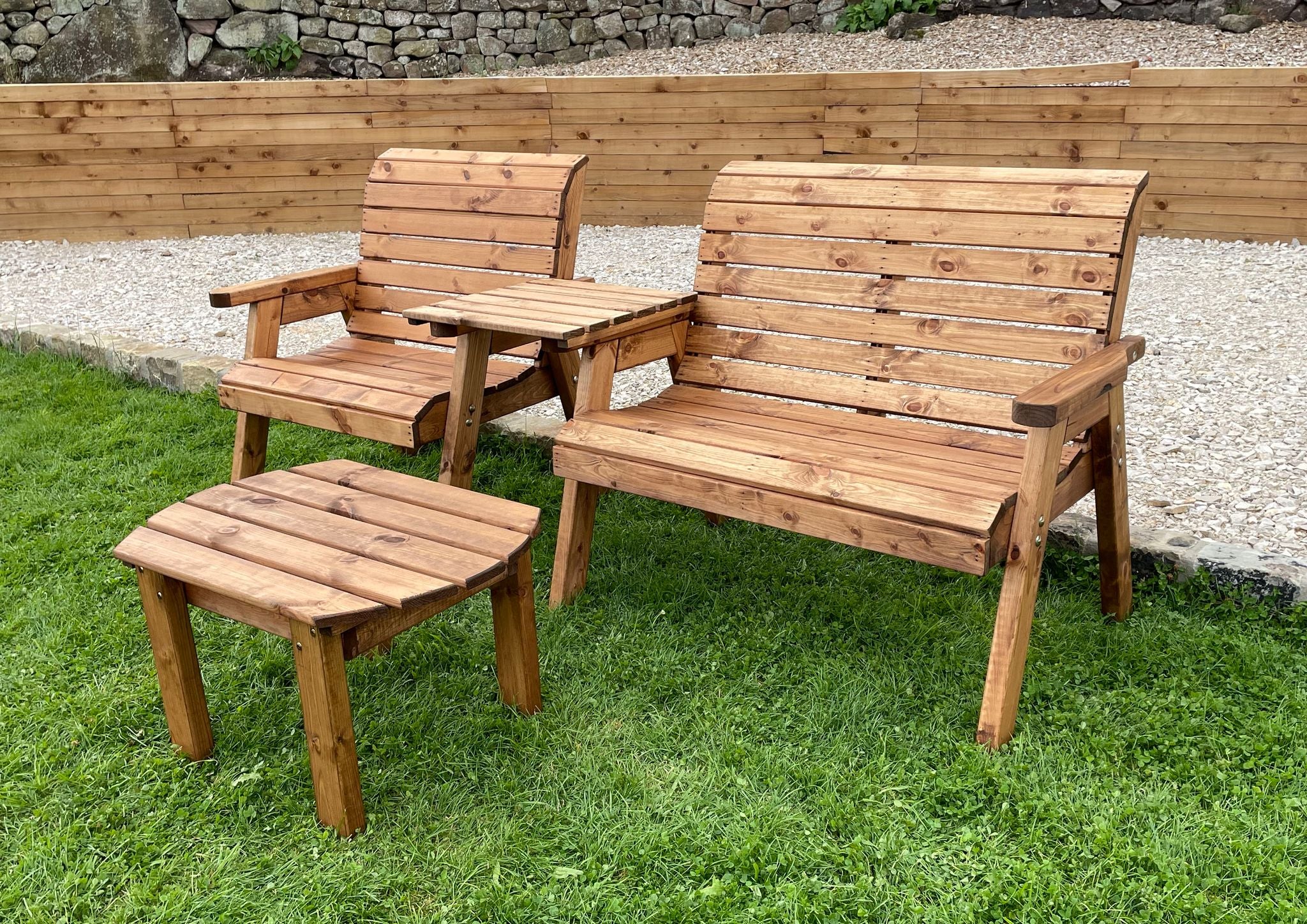 HB253 - Grand Three Seater Straight Companion Set With Coffee Table - Image 5