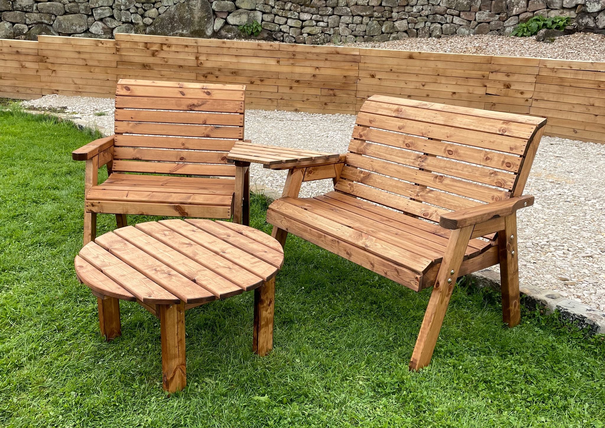 HB254 - Grand Three Seater Angled Companion Set With Round Coffee Table - Image 5