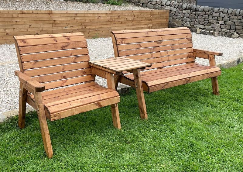 HB258 - Grand Four Seater Straight Companion Set