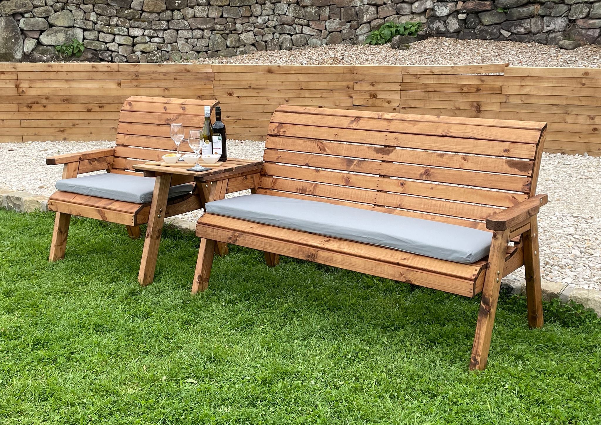 HB258 - Grand Four Seater Straight Companion Set - Image 3