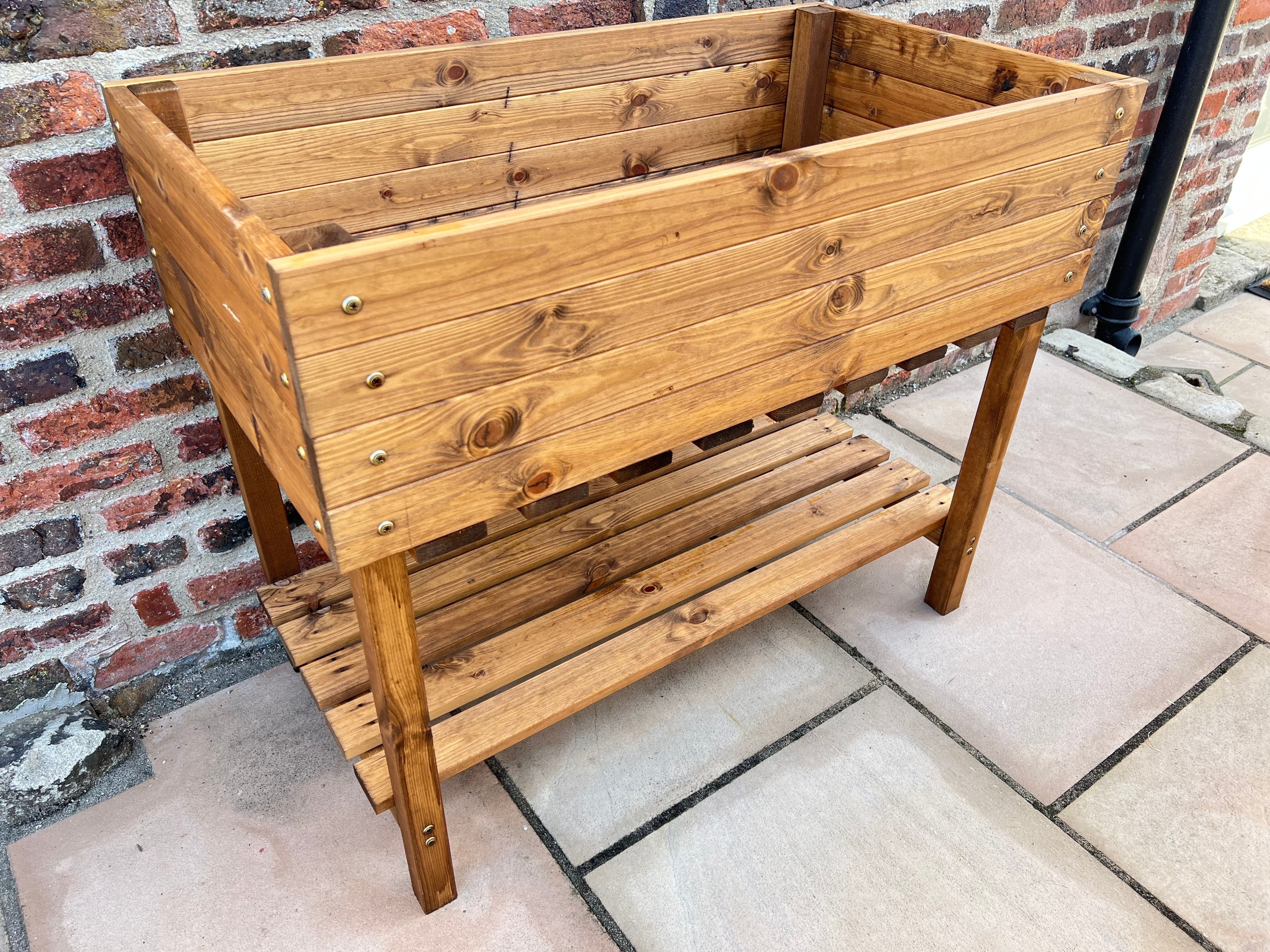 HB278 - The Peakes Large Veg Planter - Image 7