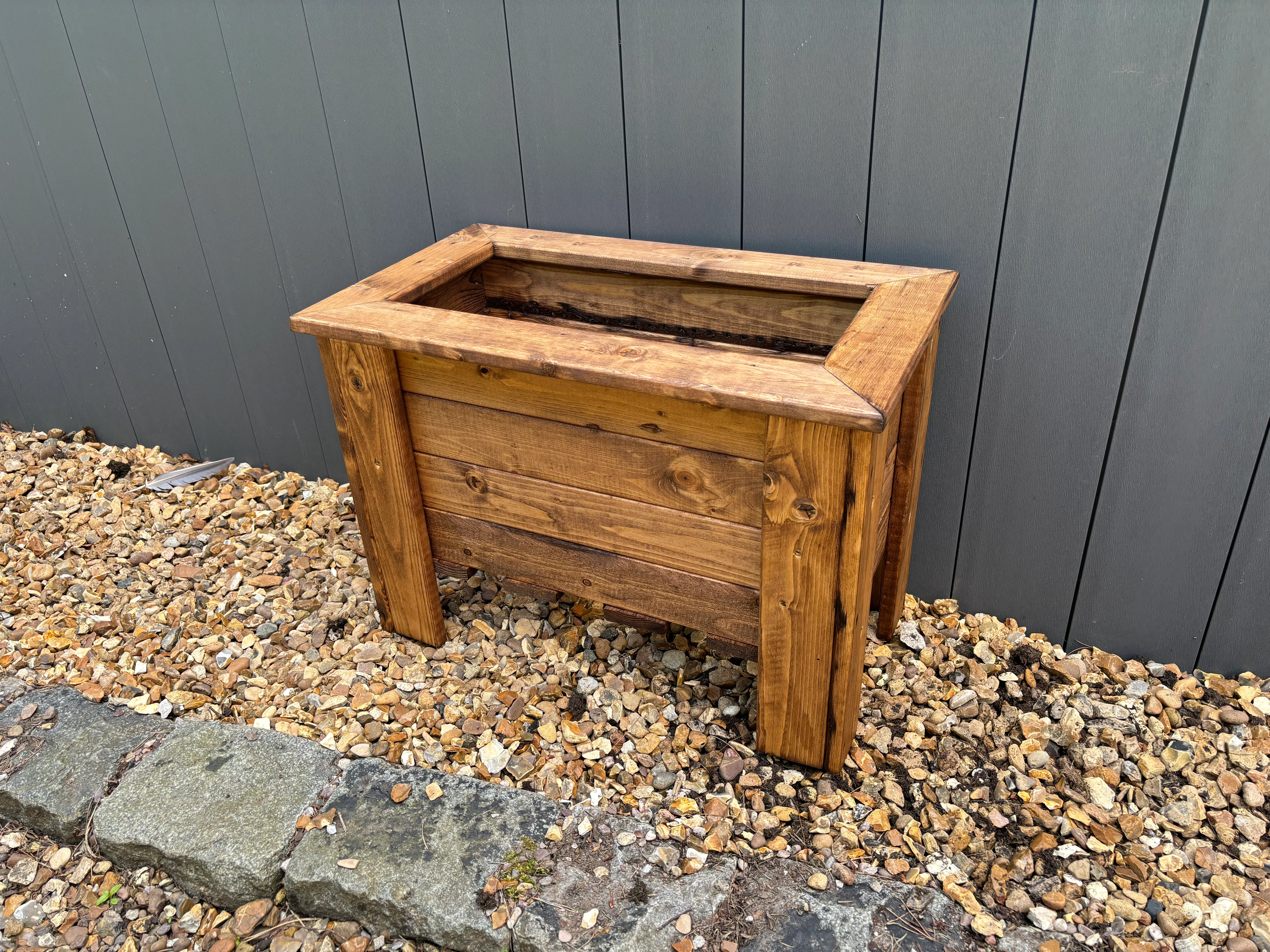 HB289 - Prestbury Raised Rectangular Trough Regular - Image 6