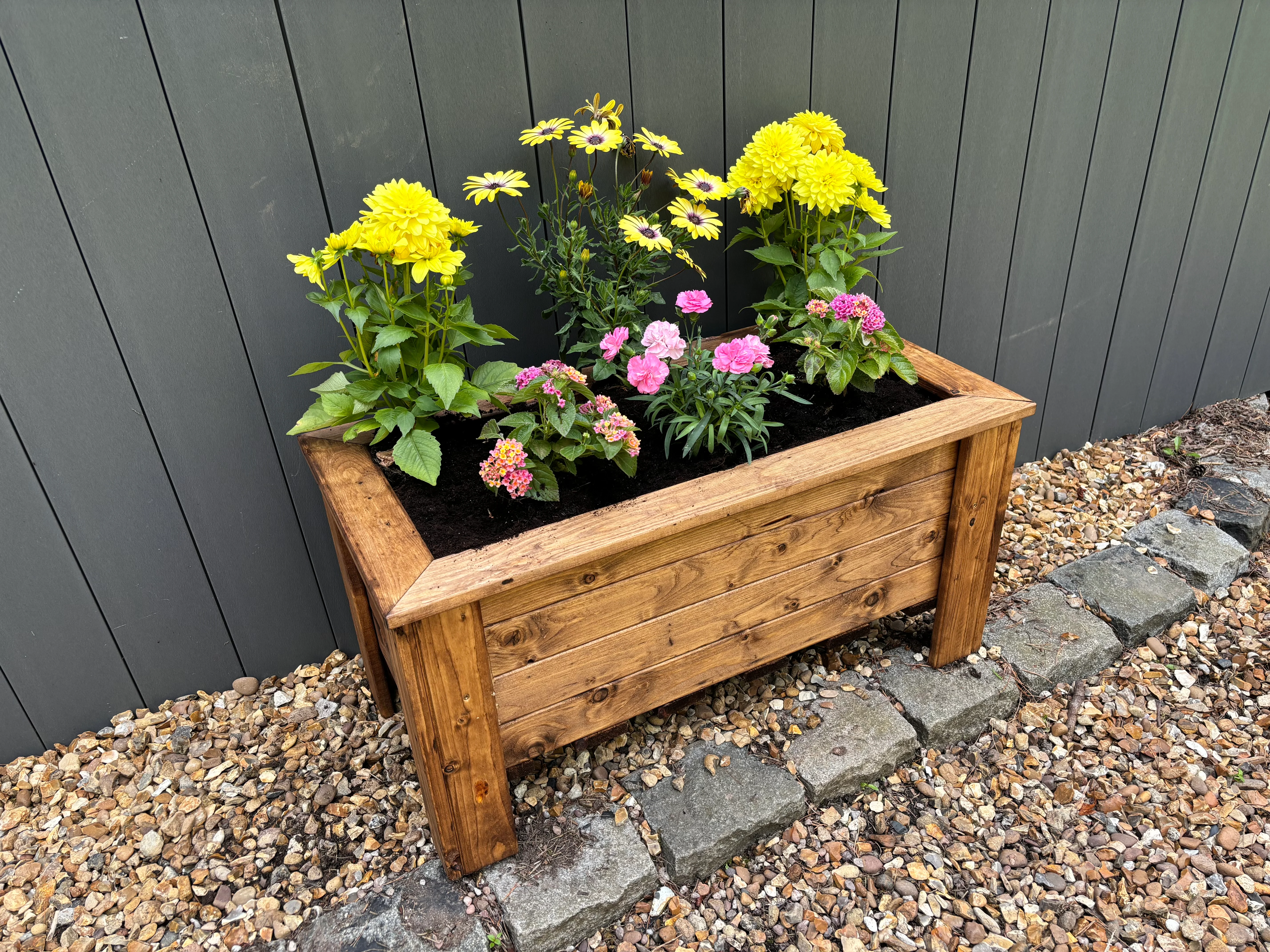 HB290 - Prestbury Raised Rectangular Trough Large - Image 3