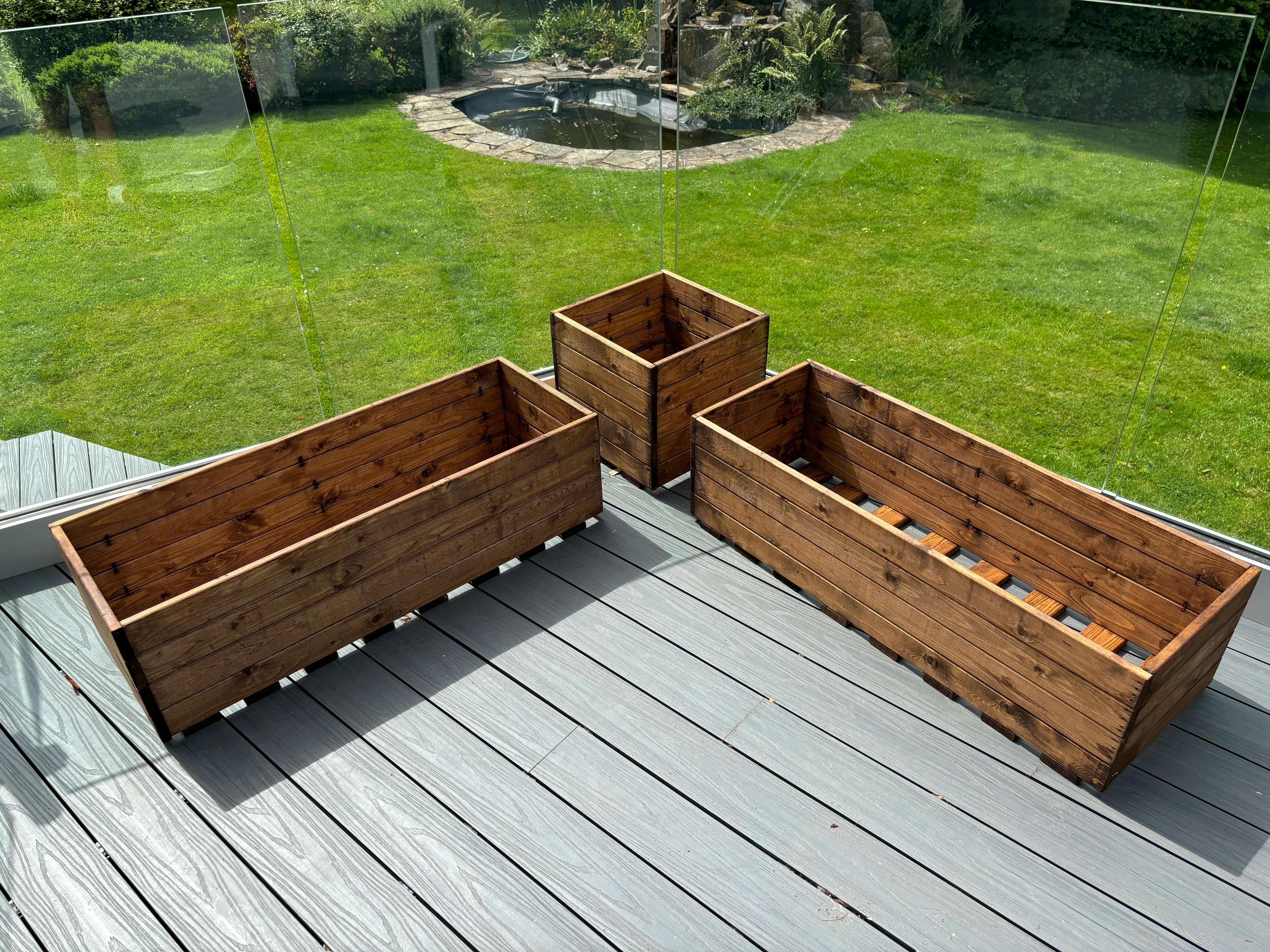 HB292 - Berwick Corner Planter Set - Image 3