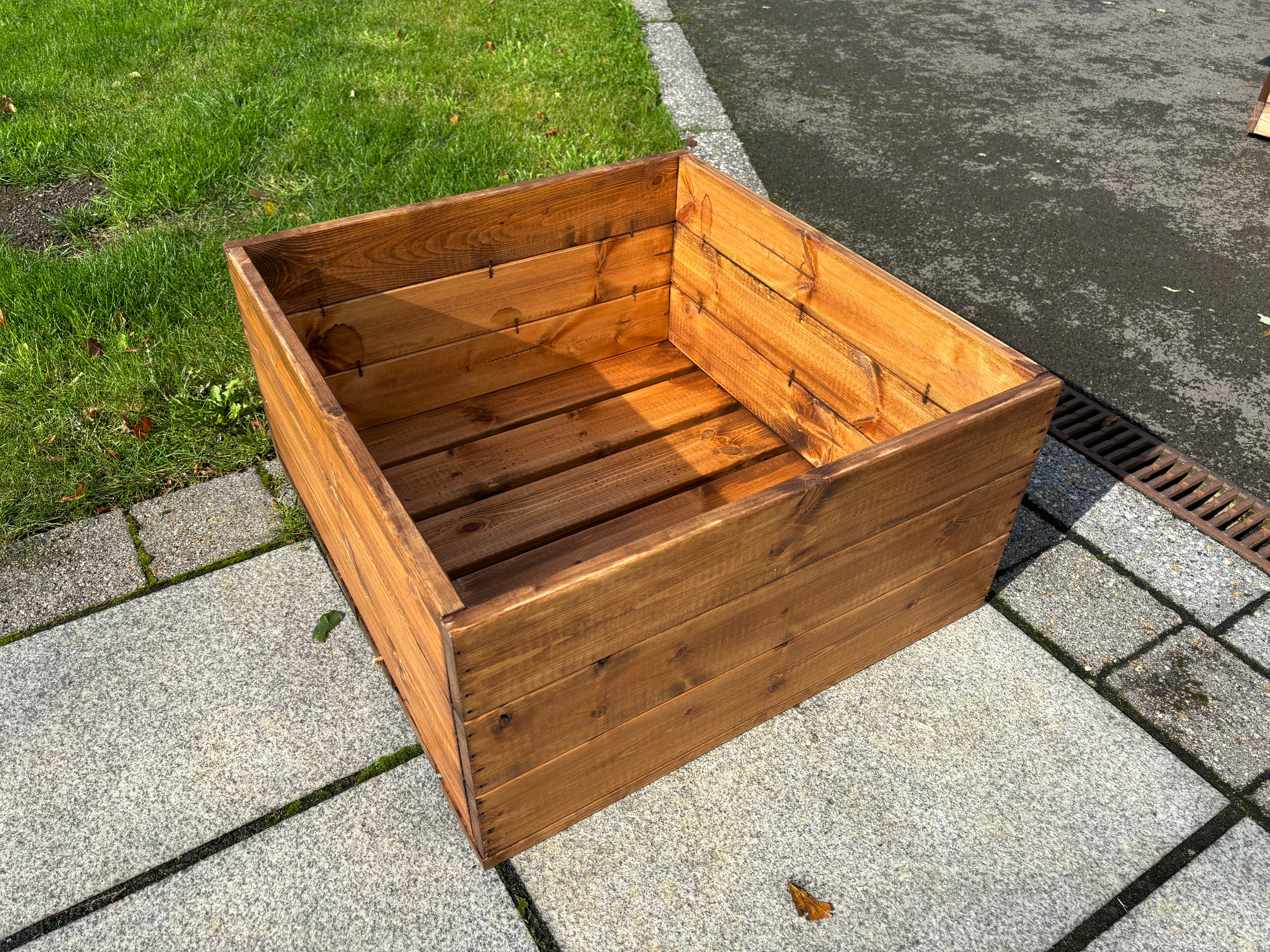HB314 - Country Kitchen Large Raised Bed - Image 5